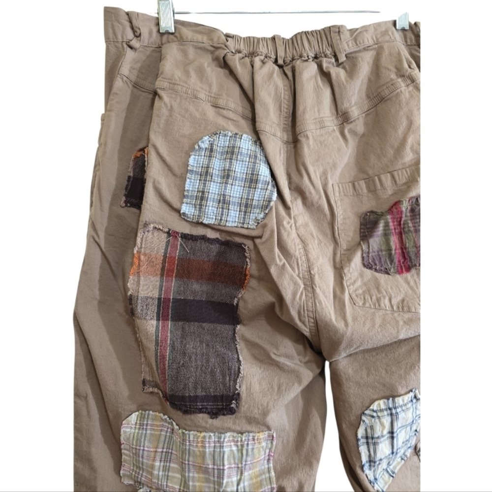 Jaded Gypsy Traveling On Pants Khaki with Plaid Patches L/XL Button Fly - Picture 6 of 7